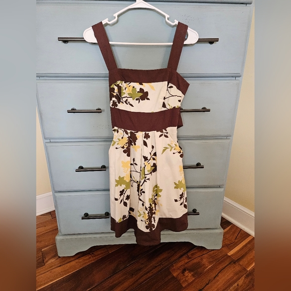 Yellow and brown sundress - Picture 2 of 4